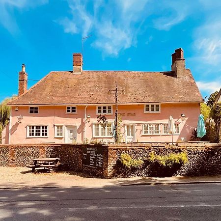 Cosy And Eco-Friendly Cabins Next To 16Th Century Pub Newmarket  Bagian luar foto